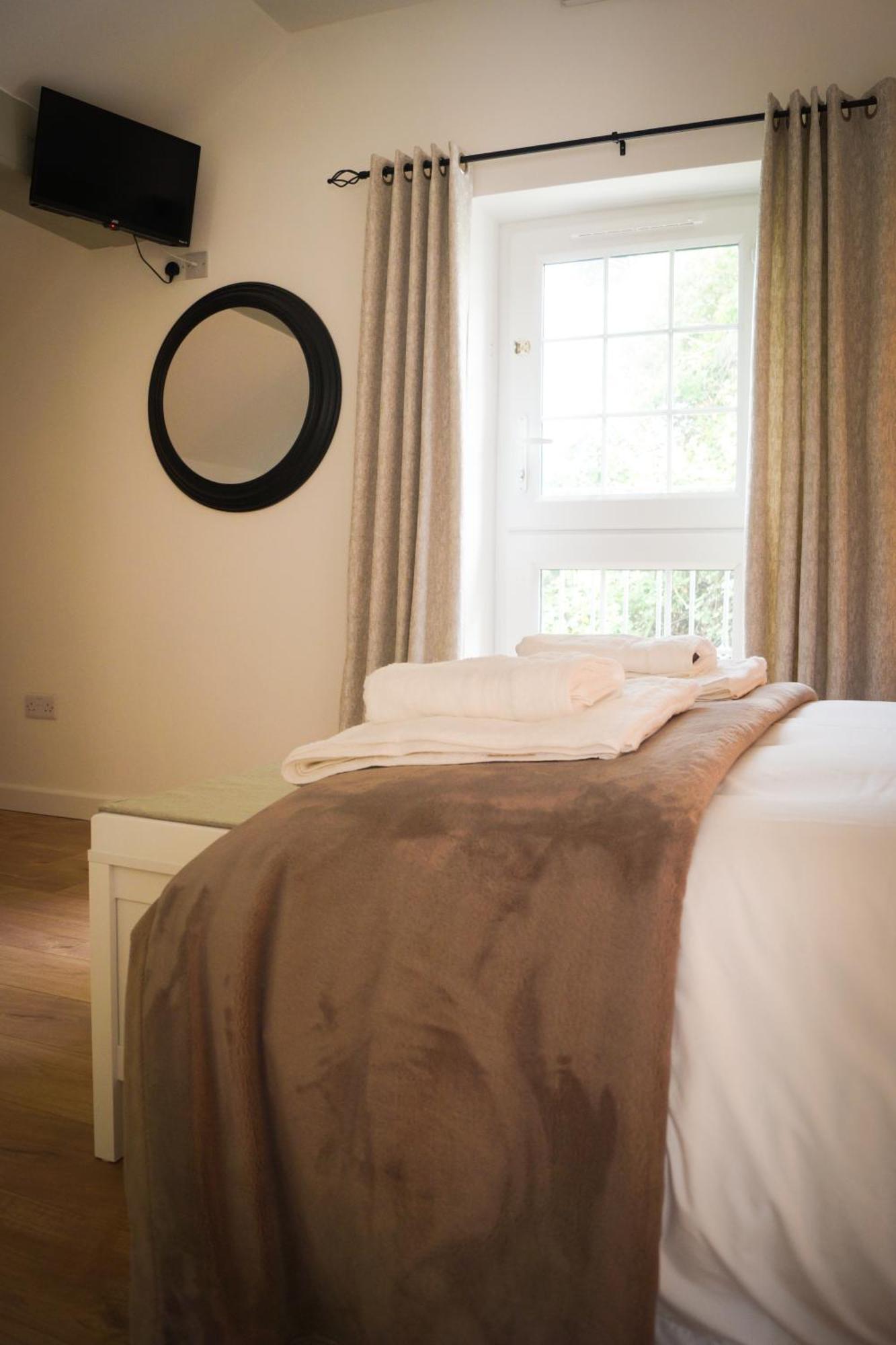 Lemon Tree Inn - Newly Refurbished Coastal Stay Swyre エクステリア 写真