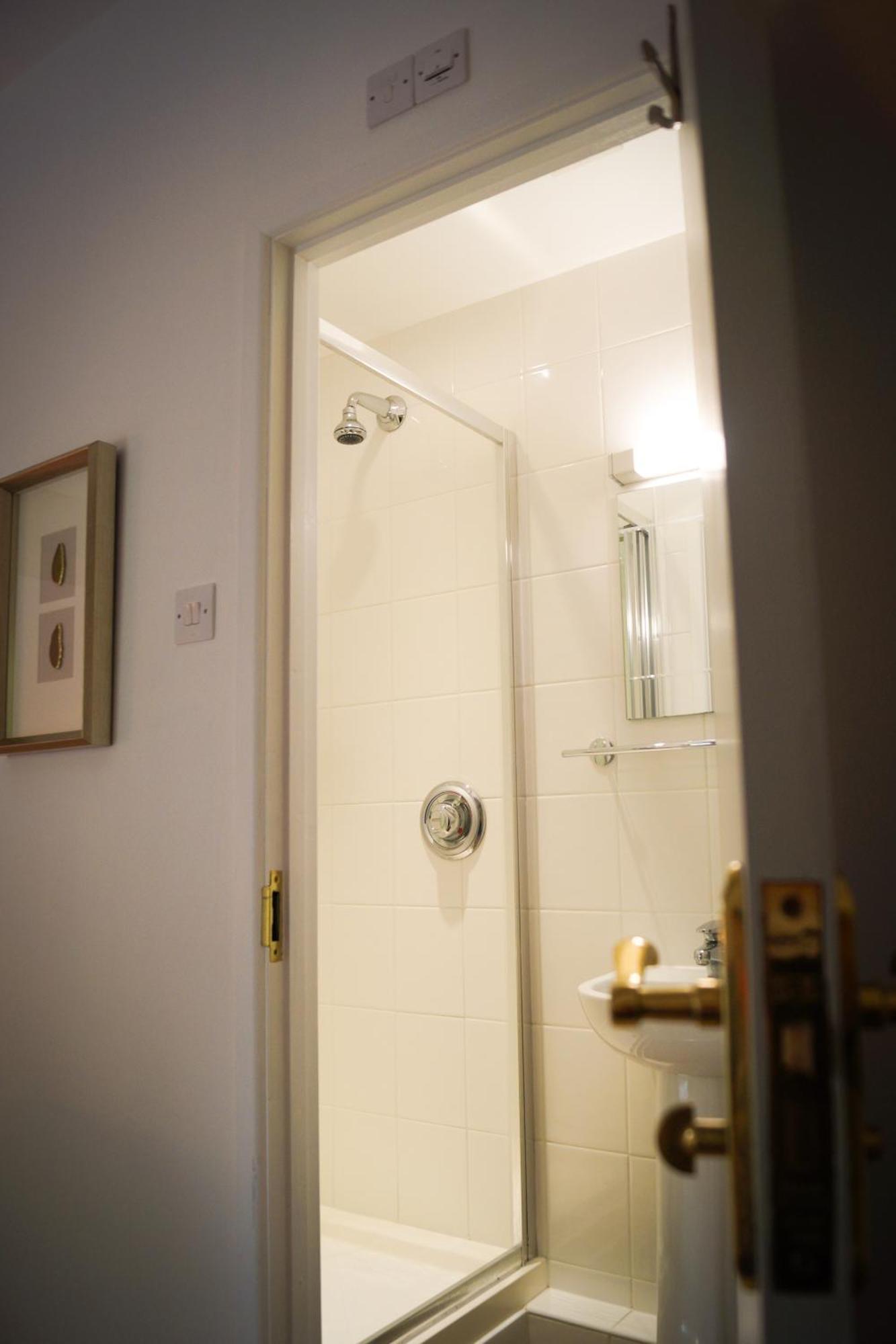 Lemon Tree Inn - Newly Refurbished Coastal Stay Swyre エクステリア 写真