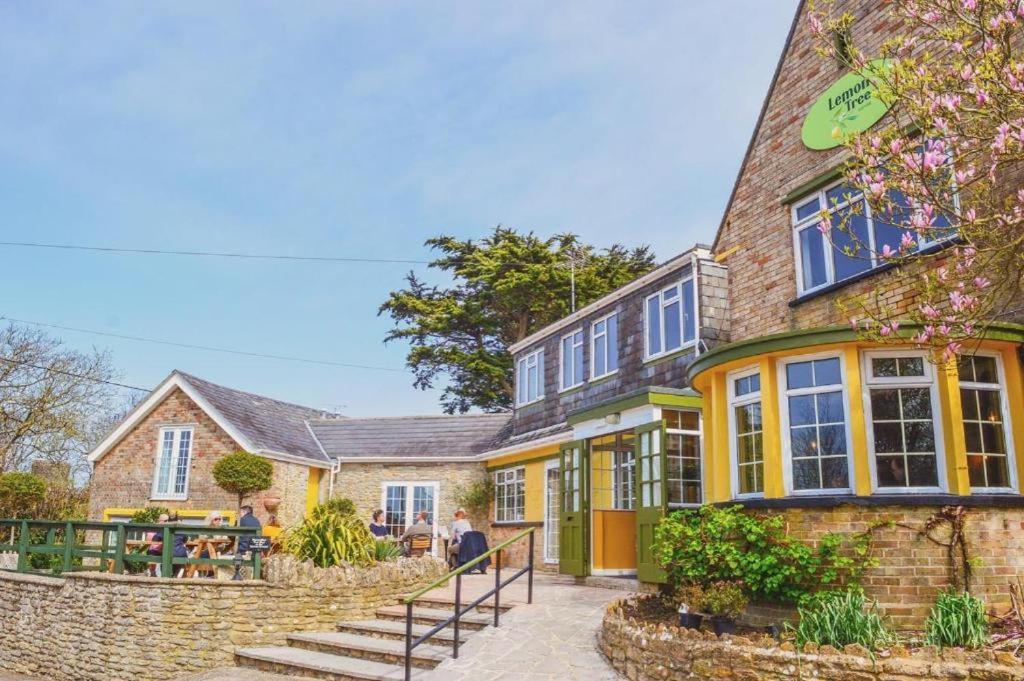 Lemon Tree Inn - Newly Refurbished Coastal Stay Swyre エクステリア 写真