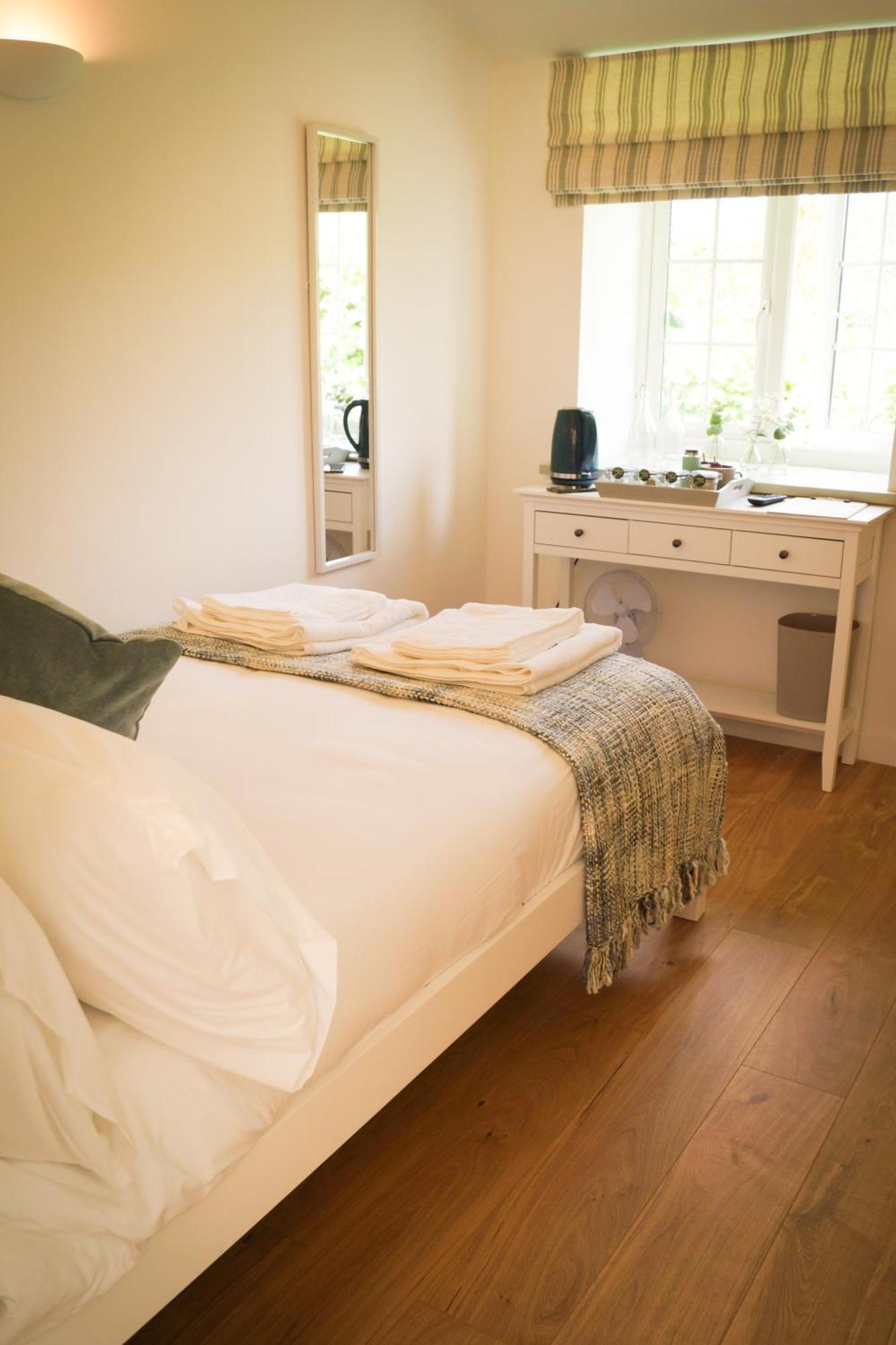 Lemon Tree Inn - Newly Refurbished Coastal Stay Swyre エクステリア 写真