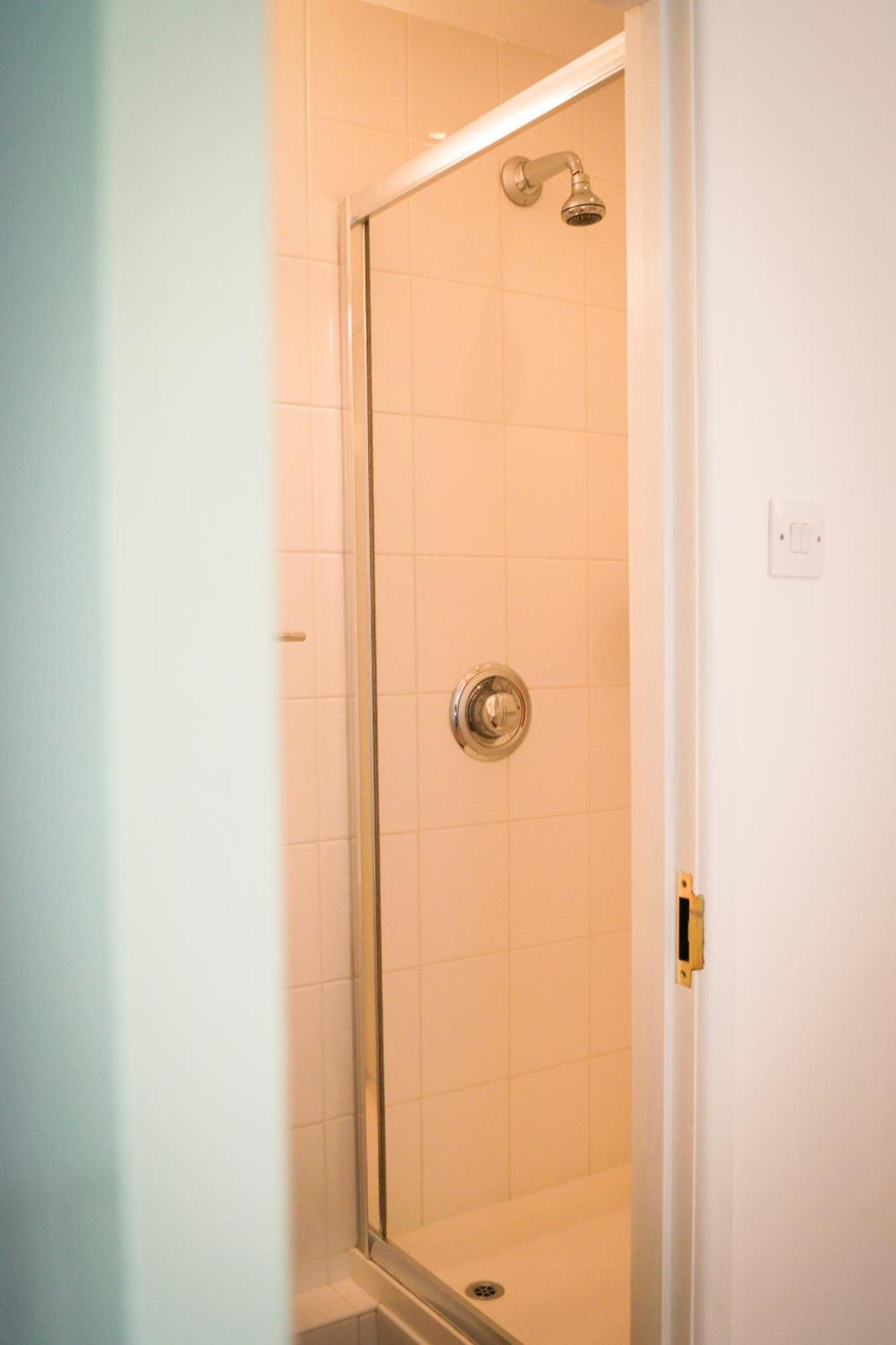 Lemon Tree Inn - Newly Refurbished Coastal Stay Swyre エクステリア 写真