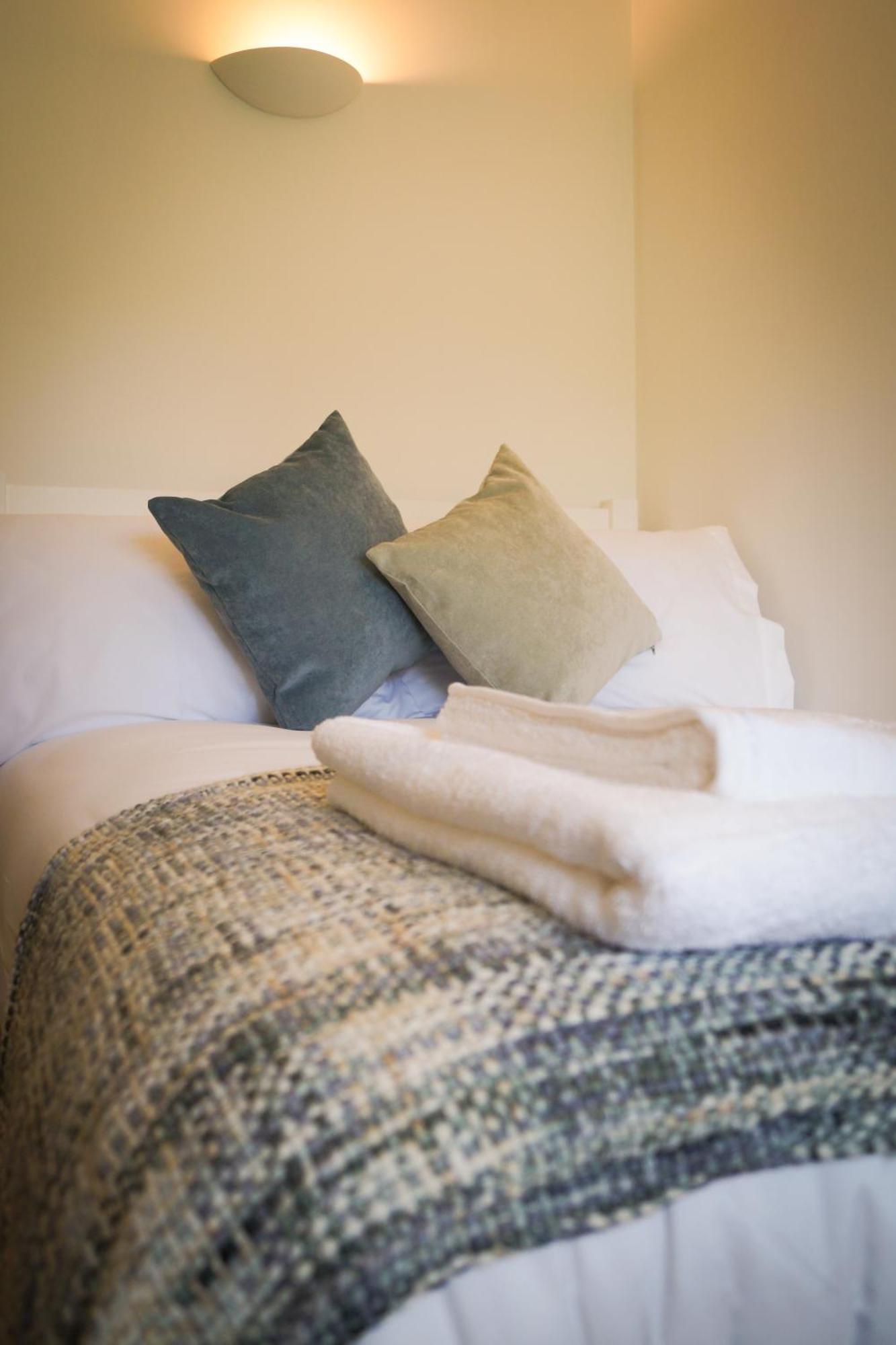 Lemon Tree Inn - Newly Refurbished Coastal Stay Swyre エクステリア 写真