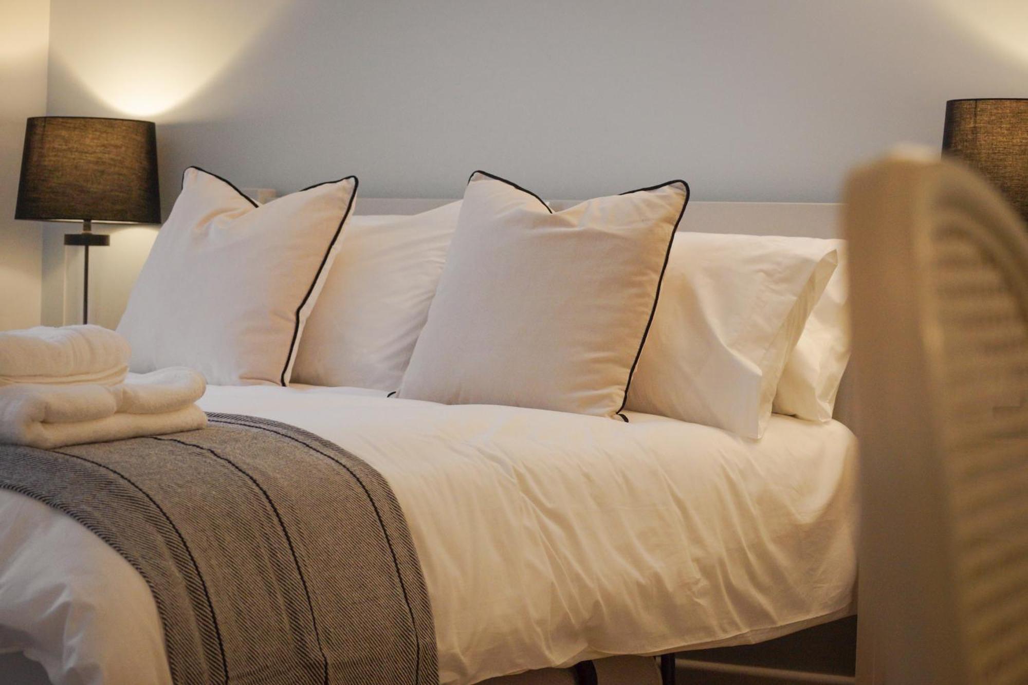 Lemon Tree Inn - Newly Refurbished Coastal Stay Swyre エクステリア 写真