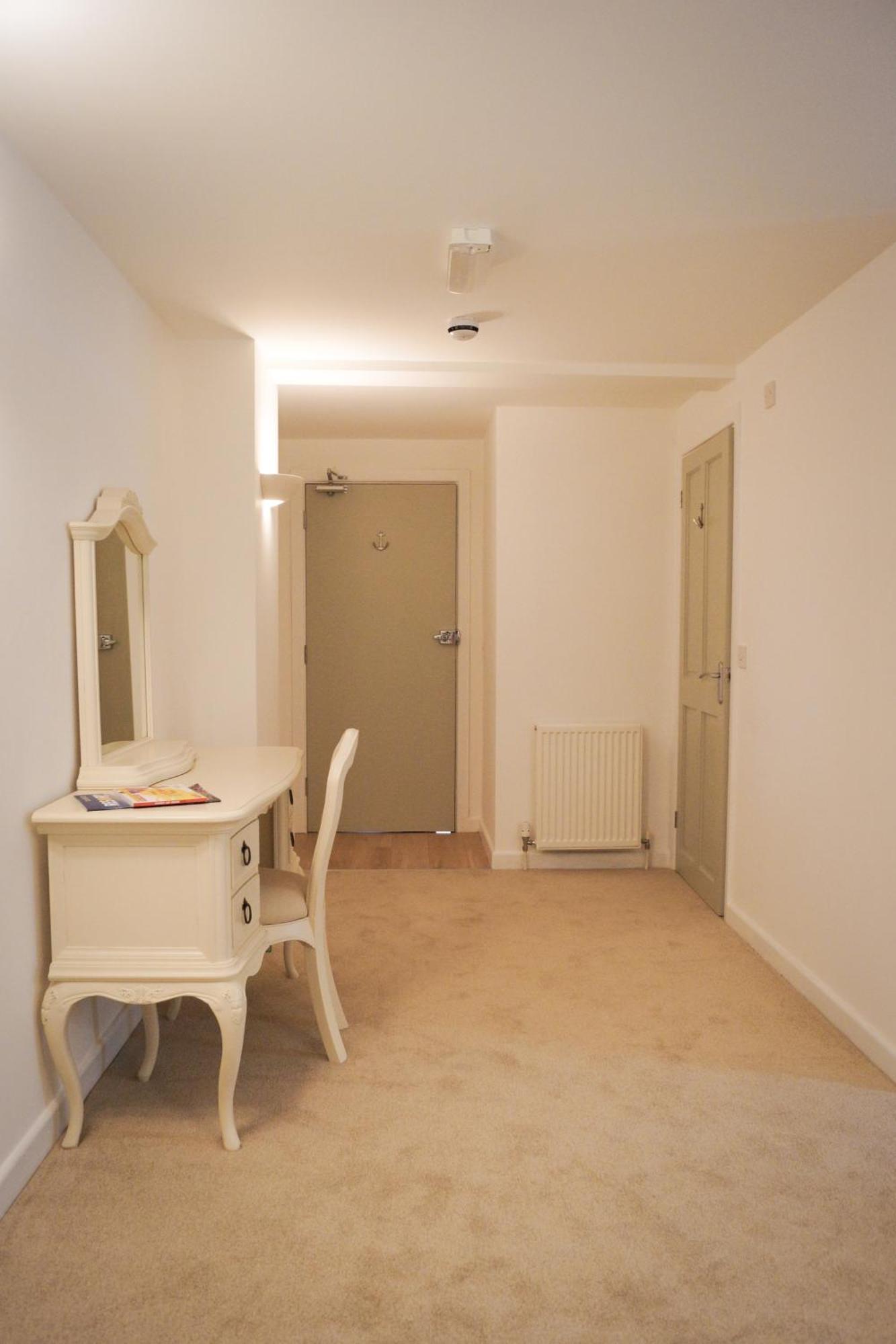Lemon Tree Inn - Newly Refurbished Coastal Stay Swyre エクステリア 写真