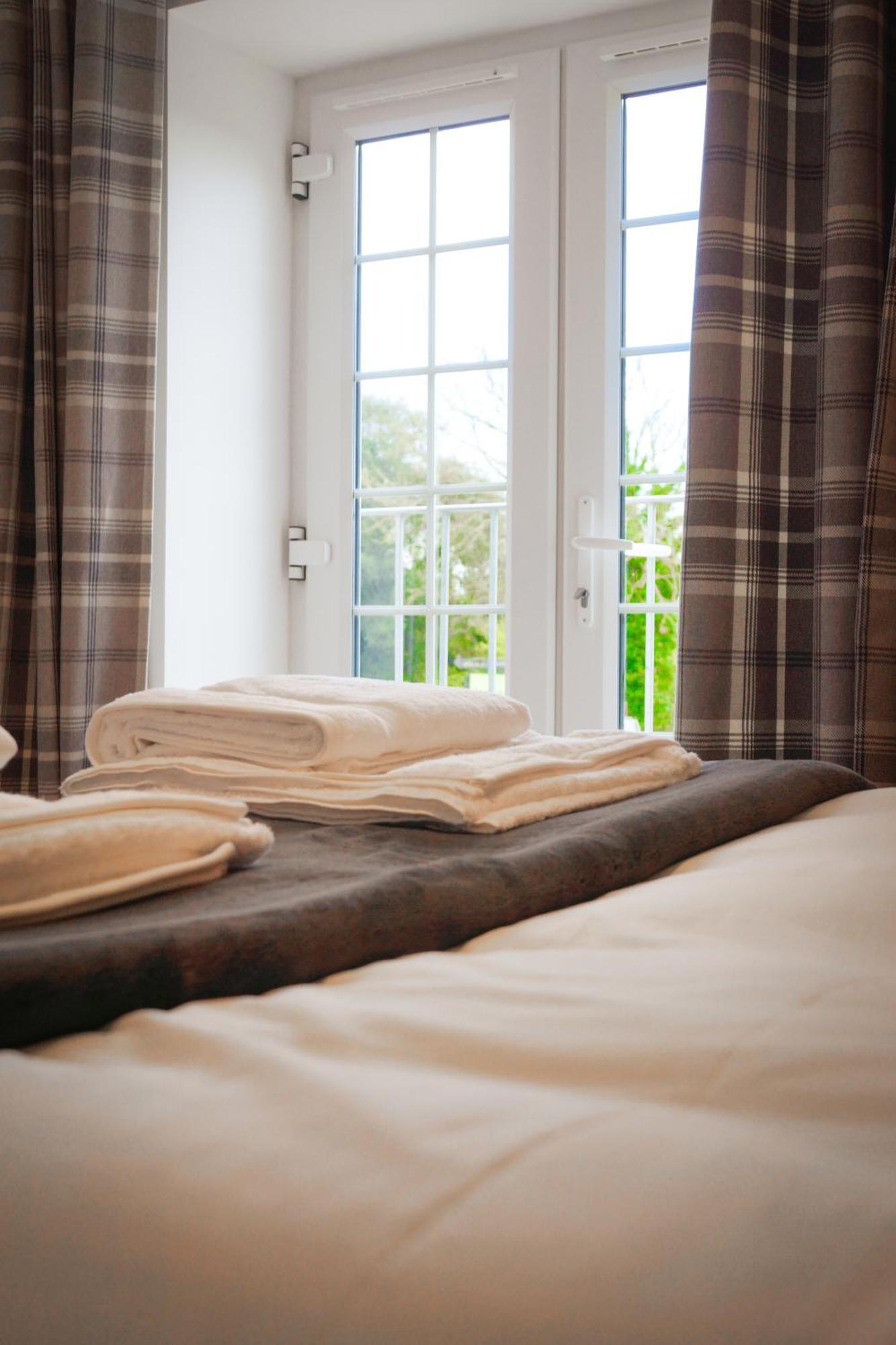 Lemon Tree Inn - Newly Refurbished Coastal Stay Swyre エクステリア 写真