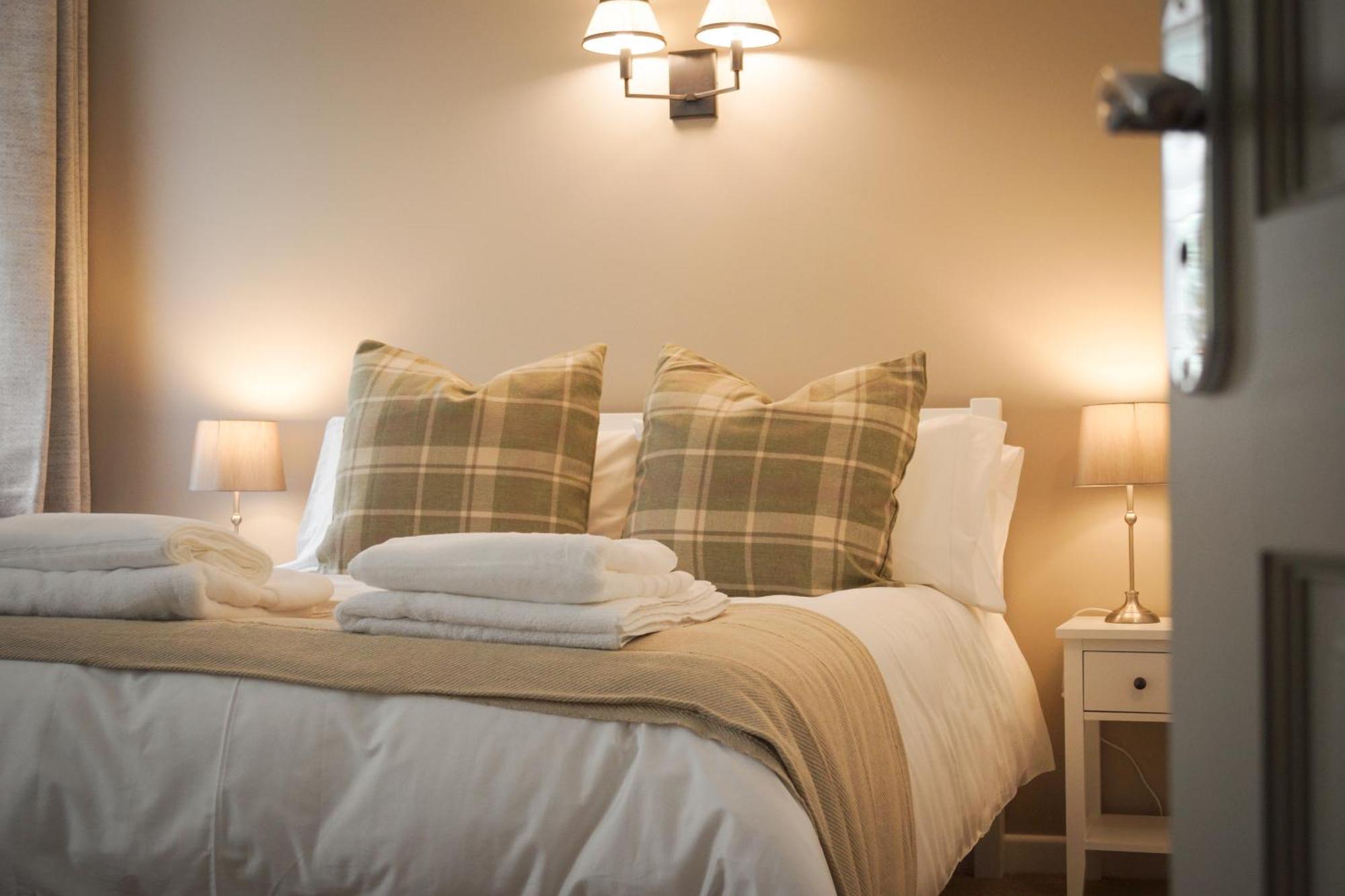 Lemon Tree Inn - Newly Refurbished Coastal Stay Swyre エクステリア 写真